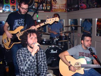 ΤΗΕ TRAILBLAZER UNPLUGGED EXPERIMENT: Solarmonkeys (12/02/14) Garden4